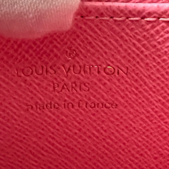 Louis Vuitton New 2019 Vivienne Shanghai Animation NWT M68488 - Picture 9 of 13